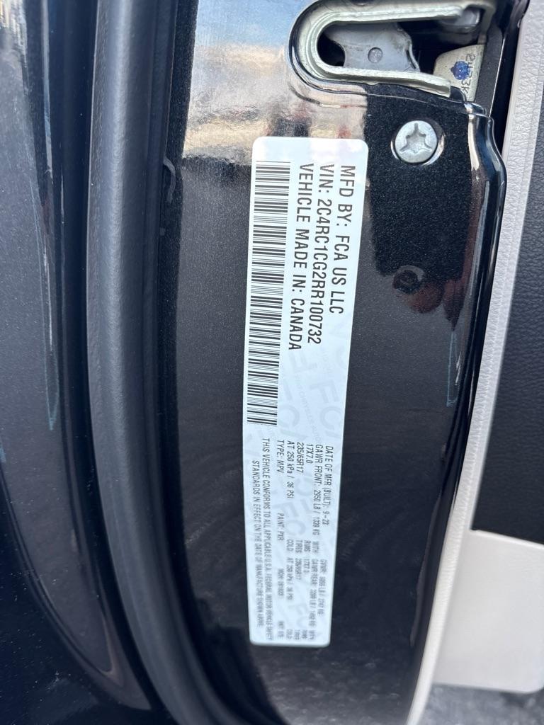 Chrysler Voyager LX FWD 2024