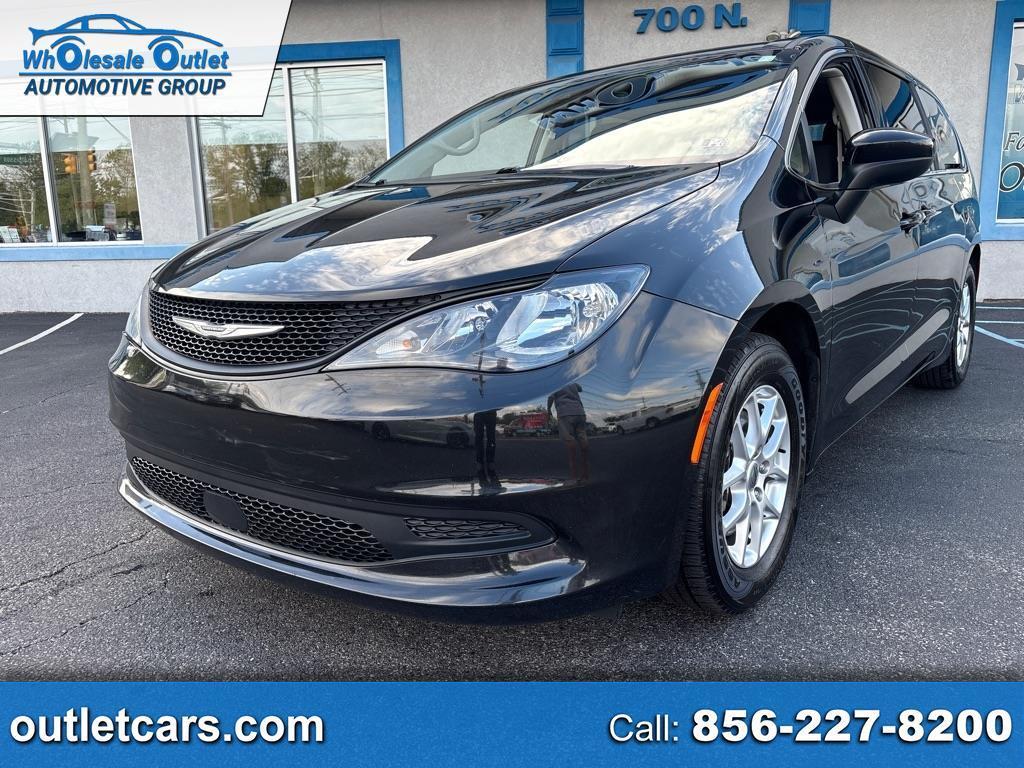 2024 Chrysler Voyager LX FWD