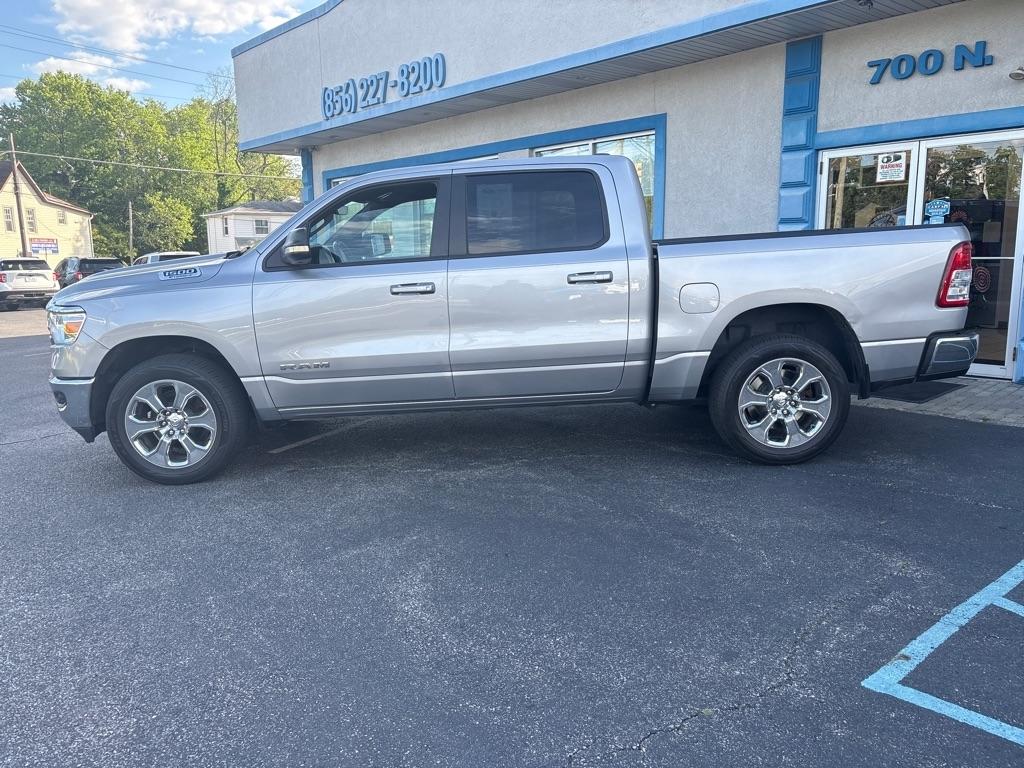 RAM 1500 Big Horn 4x4 Crew Cab 5'7" Box 2022