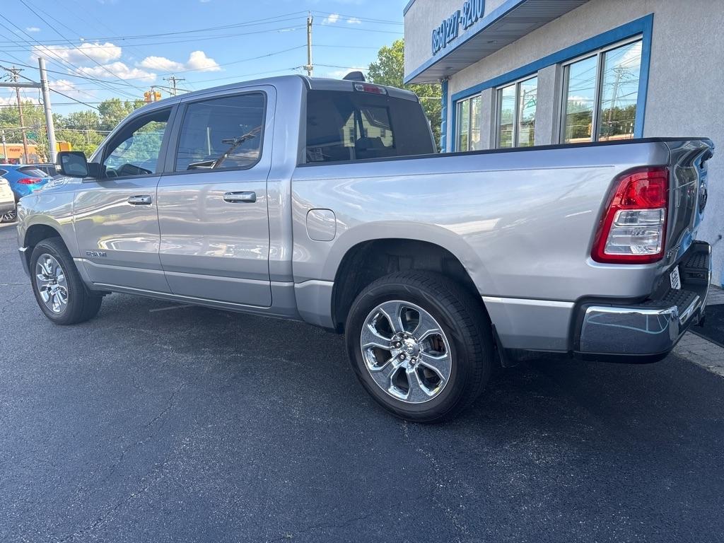 RAM 1500 Big Horn 4x4 Crew Cab 5'7" Box 2022