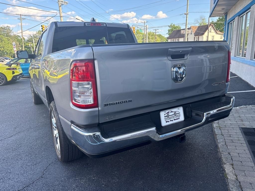 RAM 1500 Big Horn 4x4 Crew Cab 5'7" Box 2022