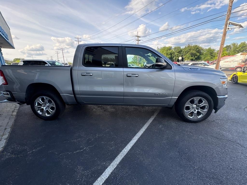 RAM 1500 Big Horn 4x4 Crew Cab 5'7" Box 2022