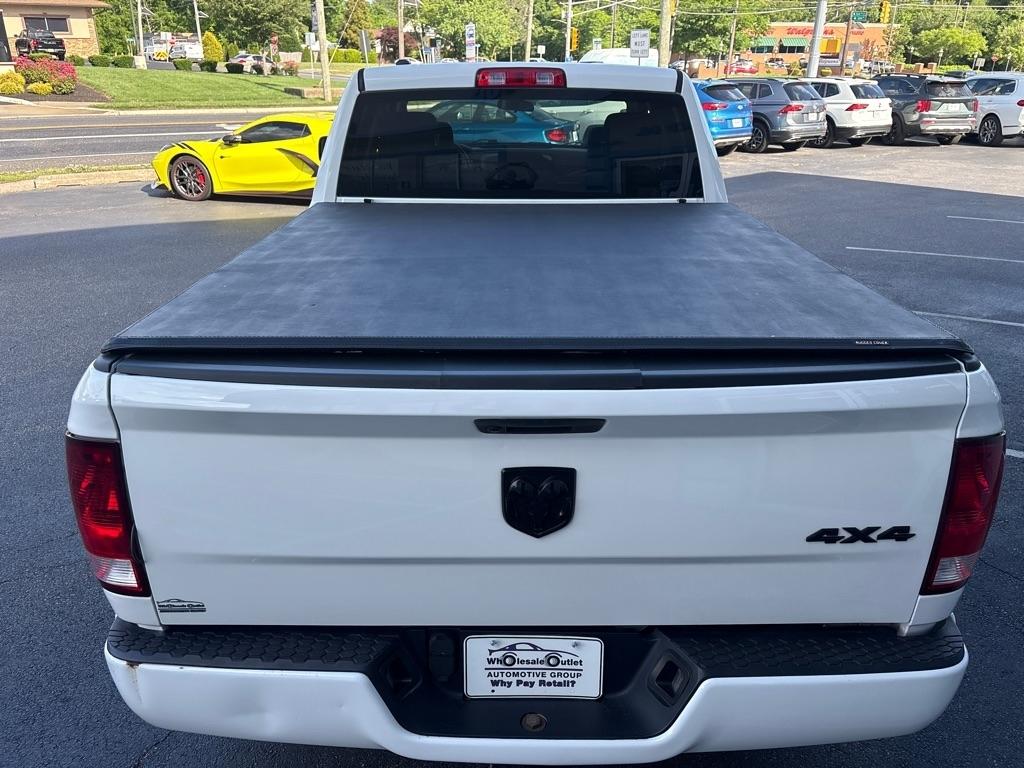 RAM 1500 Classic Express 4x4 Quad Cab 6'4" Box 2019