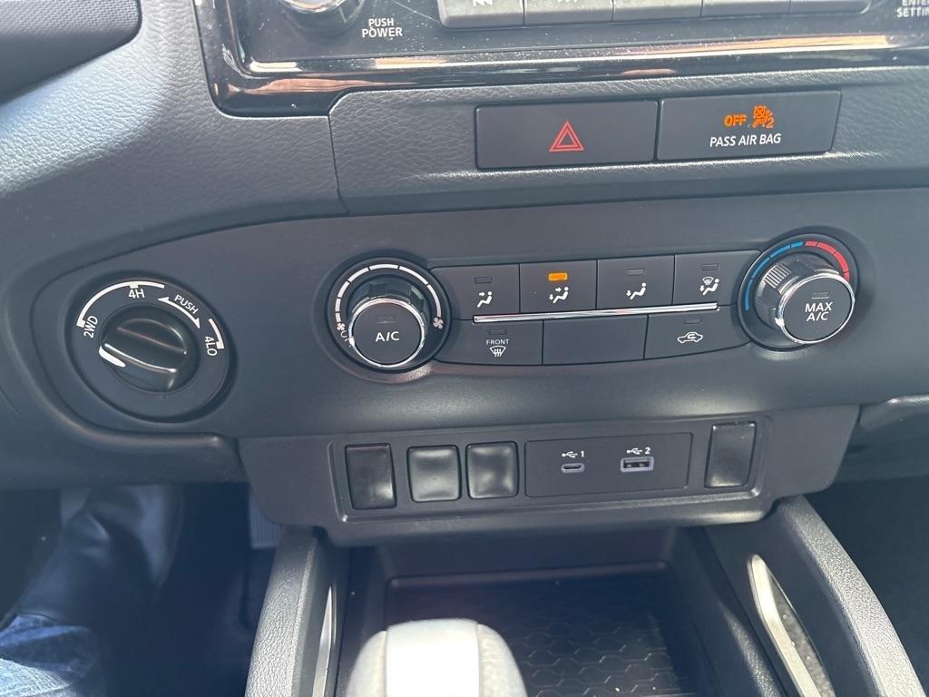 Nissan Frontier Crew Cab 4x4 SV Auto 2022