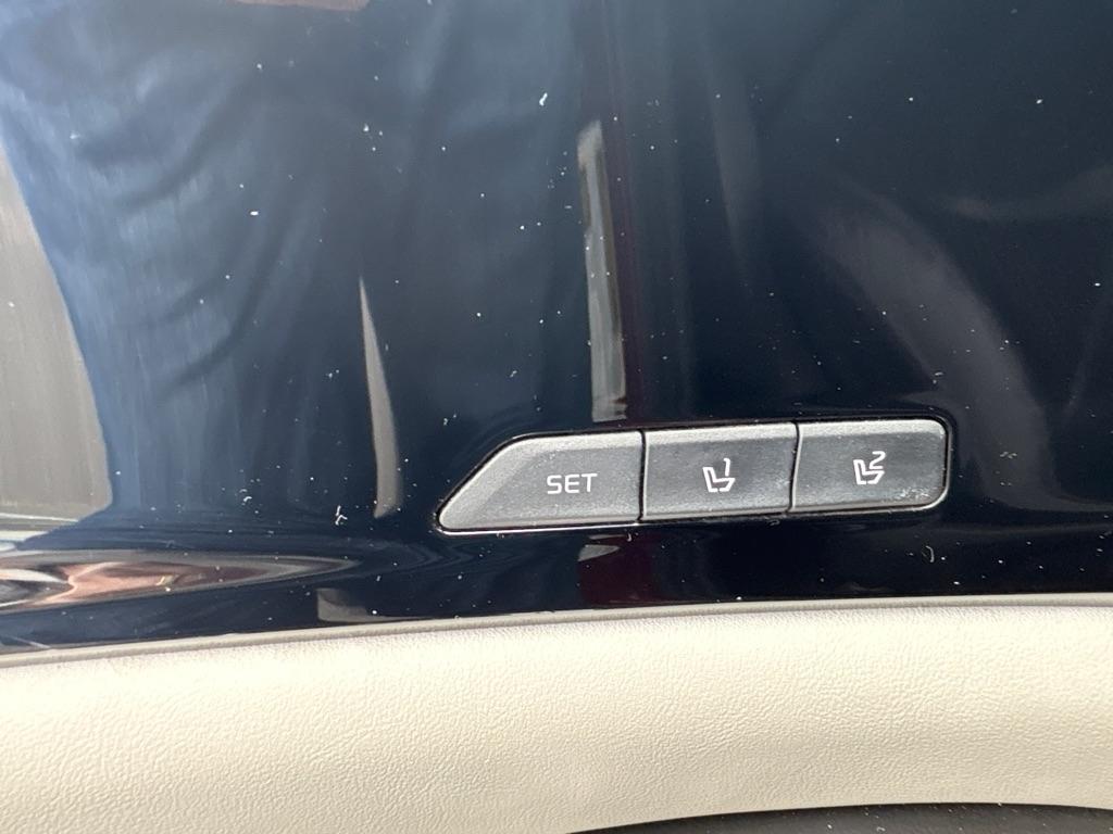 Kia Carnival SX Prestige FWD 2023