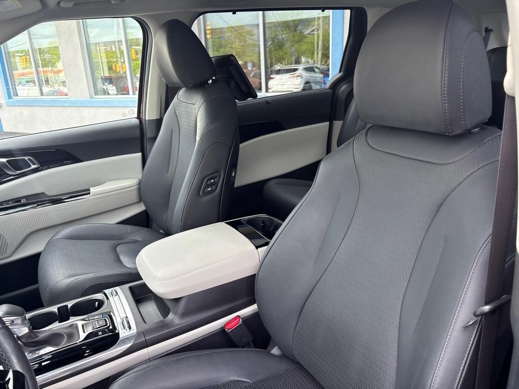 Kia Carnival SX Prestige FWD 2023