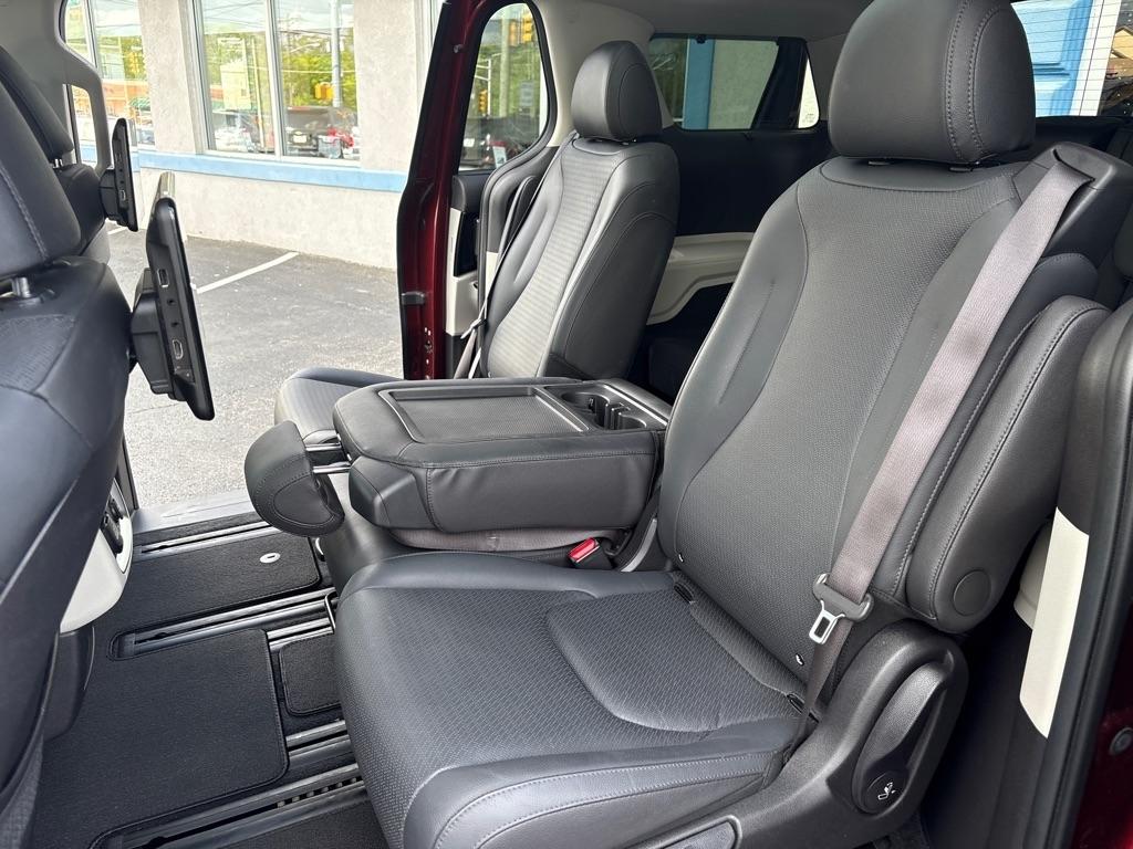 Kia Carnival SX Prestige FWD 2023