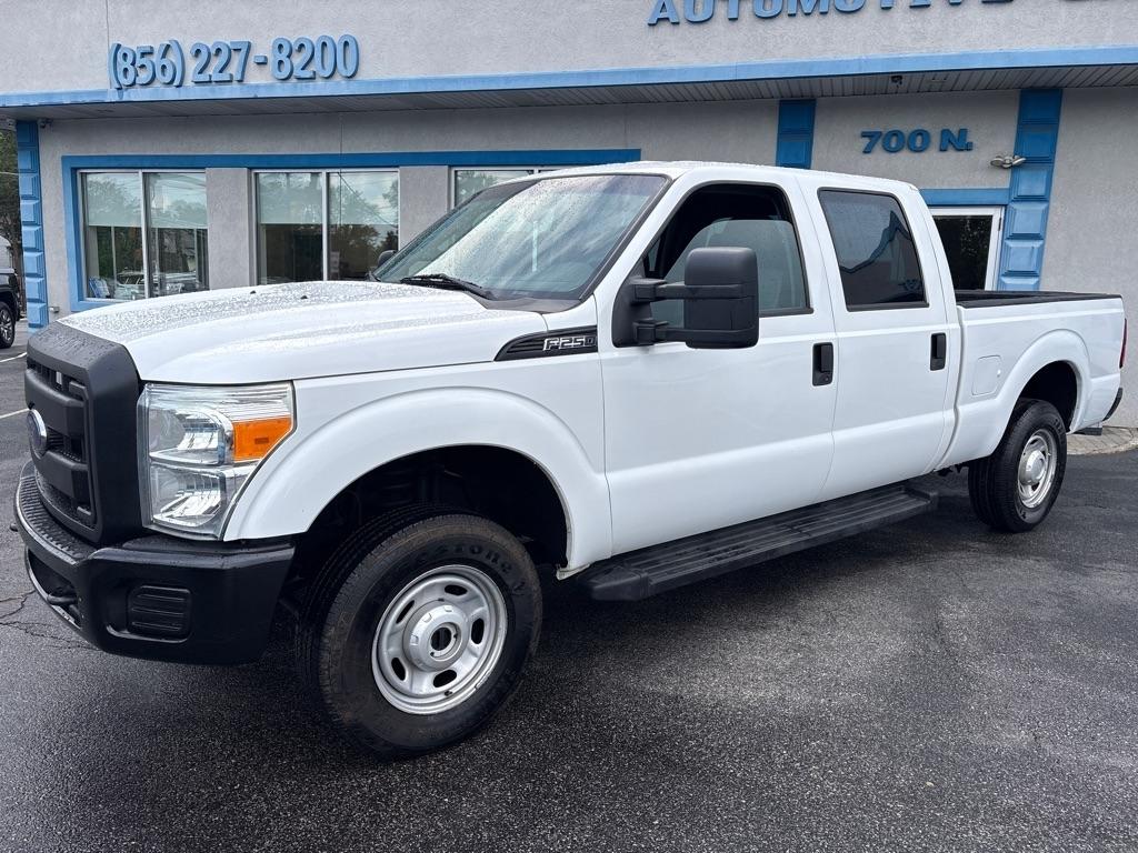 Ford Super Duty F-250 SRW 4WD Crew Cab 156" XL 2016