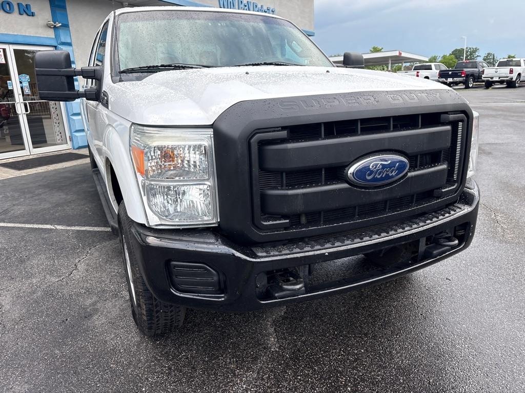Ford Super Duty F-250 SRW 4WD Crew Cab 156" XL 2016