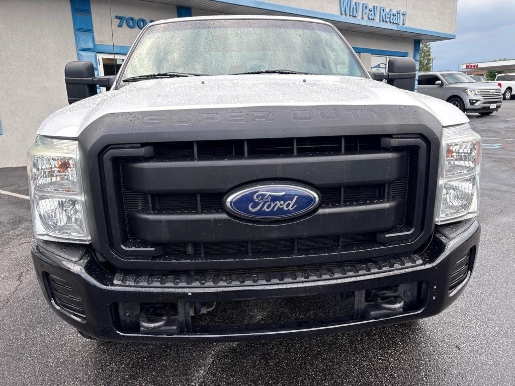 Ford Super Duty F-250 SRW 4WD Crew Cab 156" XL 2016