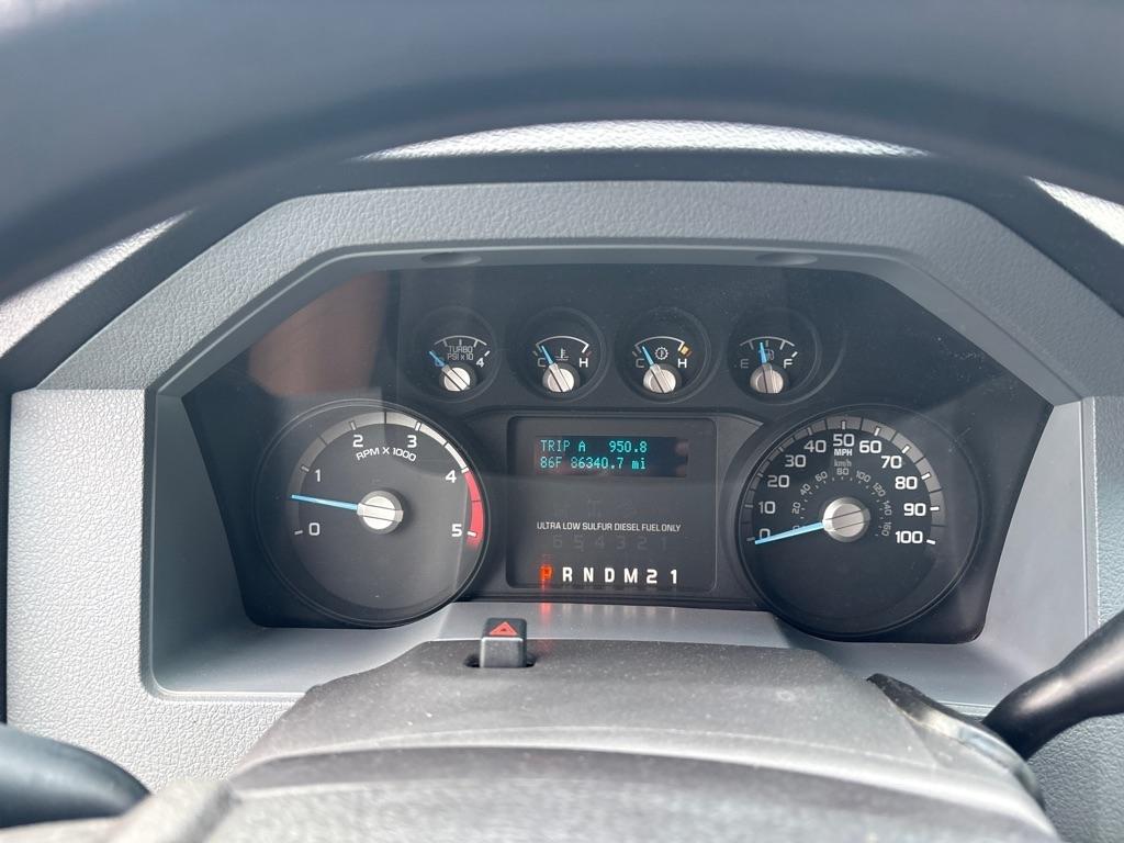 Ford Super Duty F-250 SRW 4WD Crew Cab 156" XL 2016