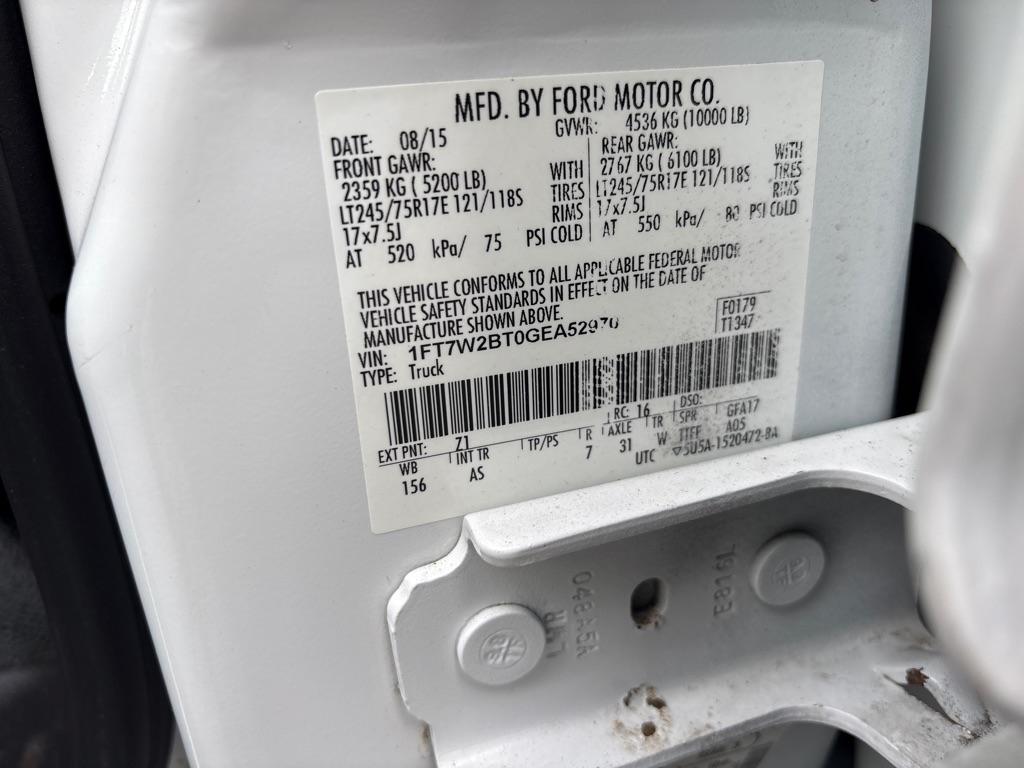Ford Super Duty F-250 SRW 4WD Crew Cab 156" XL 2016