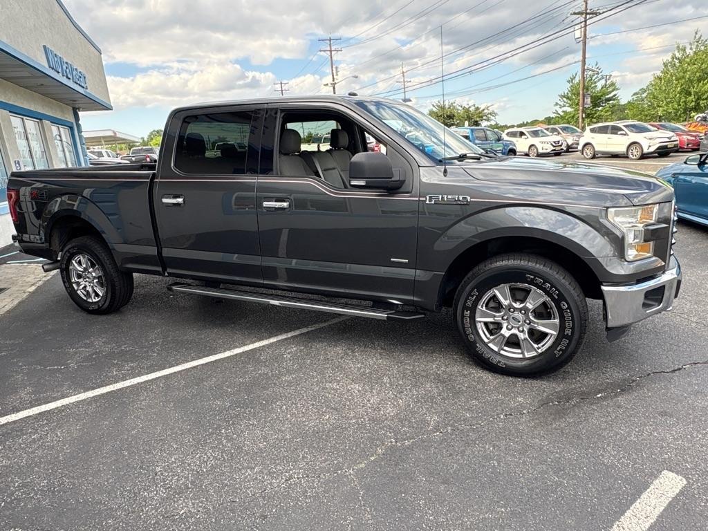 Ford F-150 4WD SuperCrew 145" XLT 2016