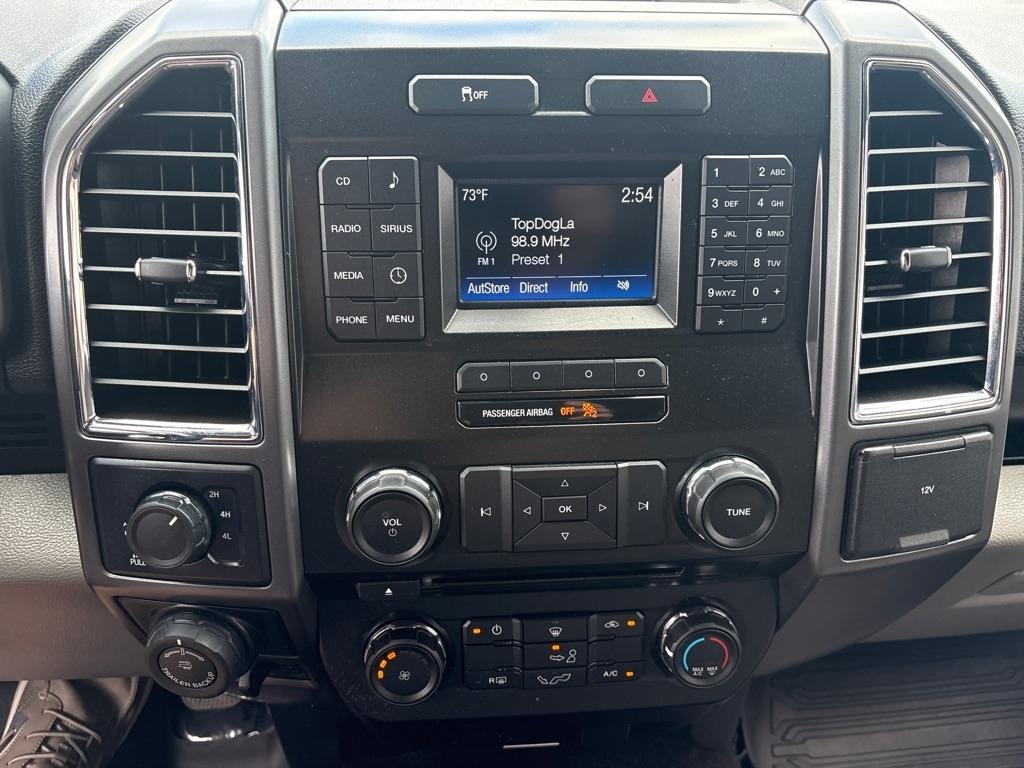 Ford F-150 4WD SuperCrew 145" XLT 2016