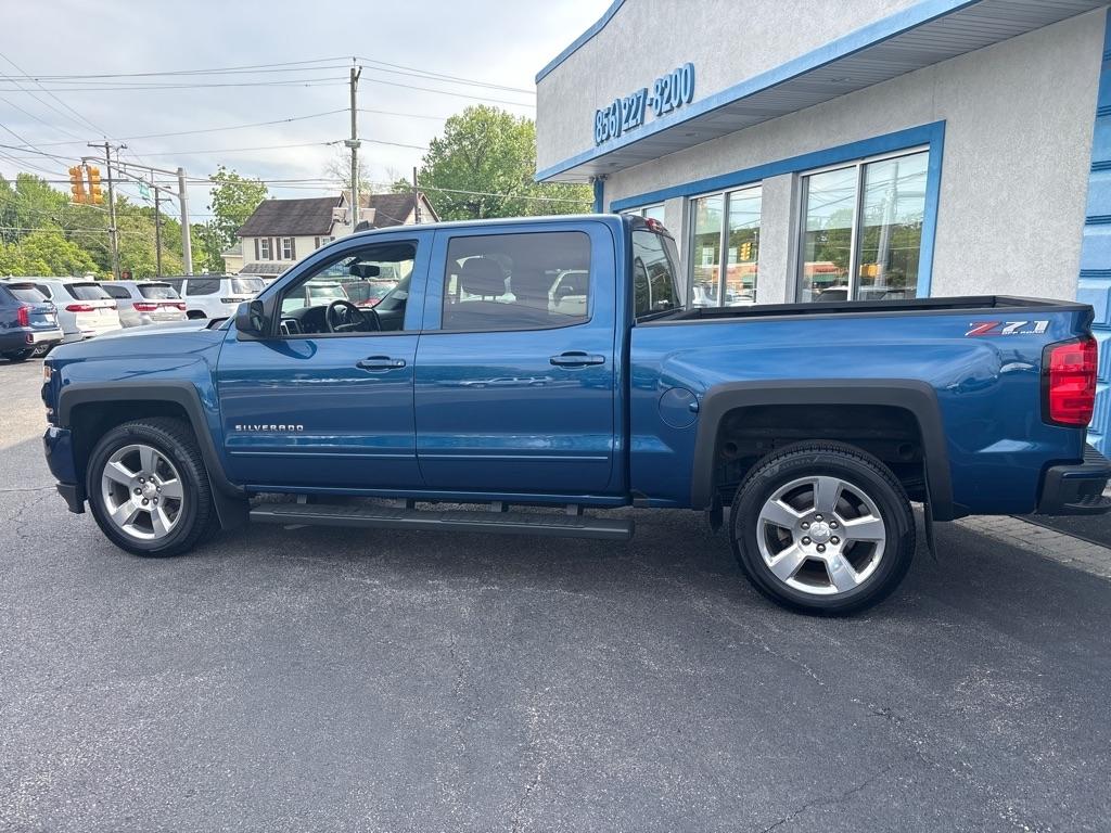 Chevrolet Silverado 1500 4WD Crew Cab 143.5" LT w/2LT 2018