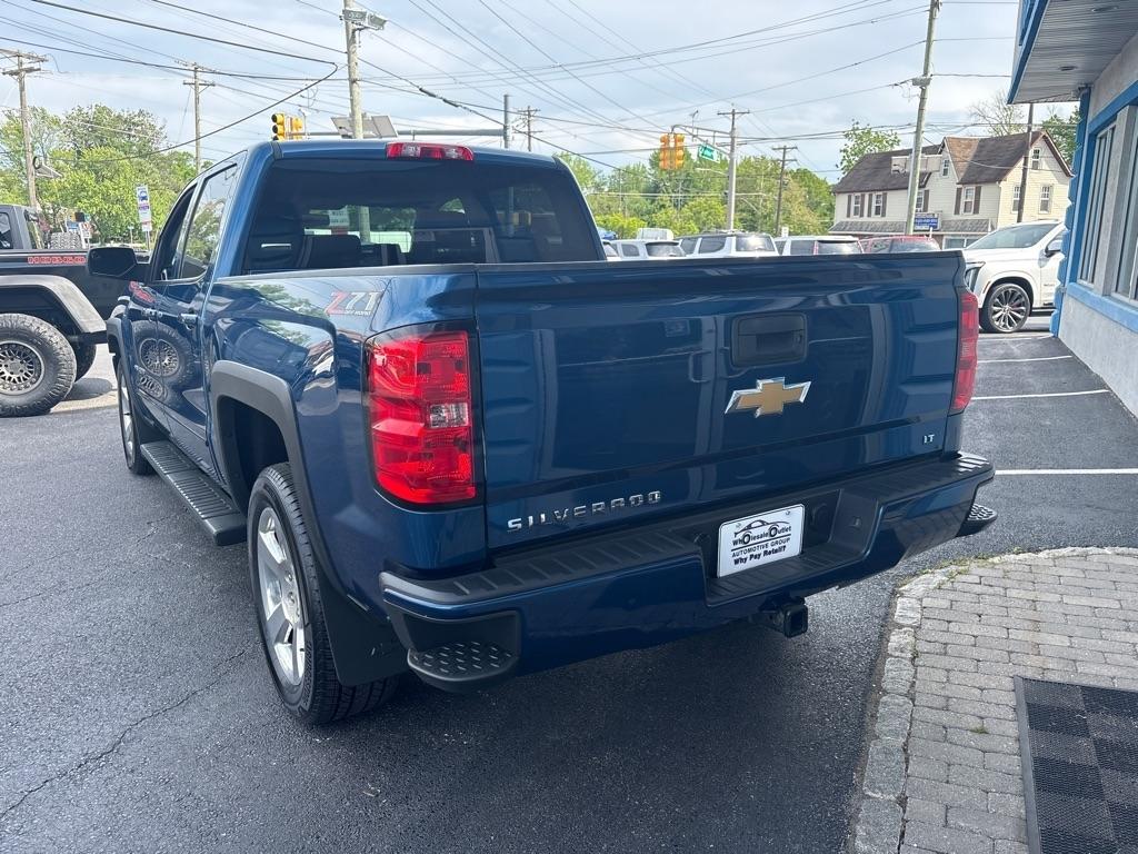 Chevrolet Silverado 1500 4WD Crew Cab 143.5" LT w/2LT 2018