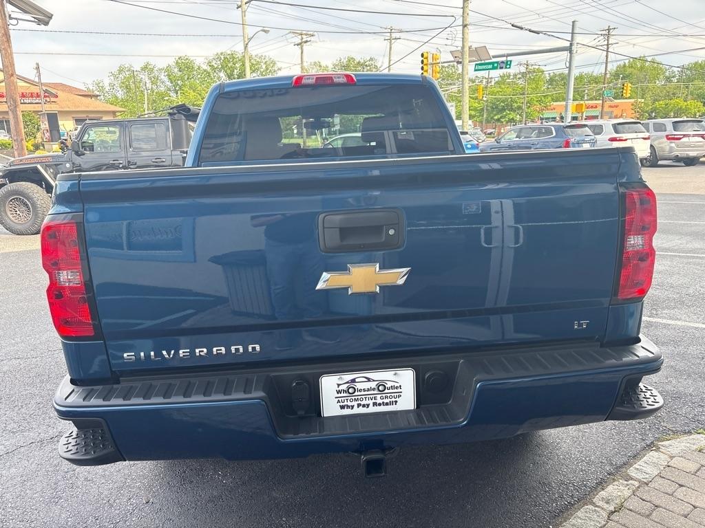 Chevrolet Silverado 1500 4WD Crew Cab 143.5" LT w/2LT 2018