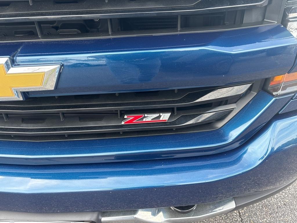 Chevrolet Silverado 1500 4WD Crew Cab 143.5" LT w/2LT 2018
