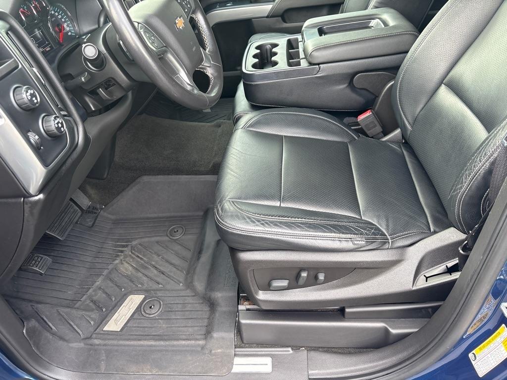 Chevrolet Silverado 1500 4WD Crew Cab 143.5" LT w/2LT 2018