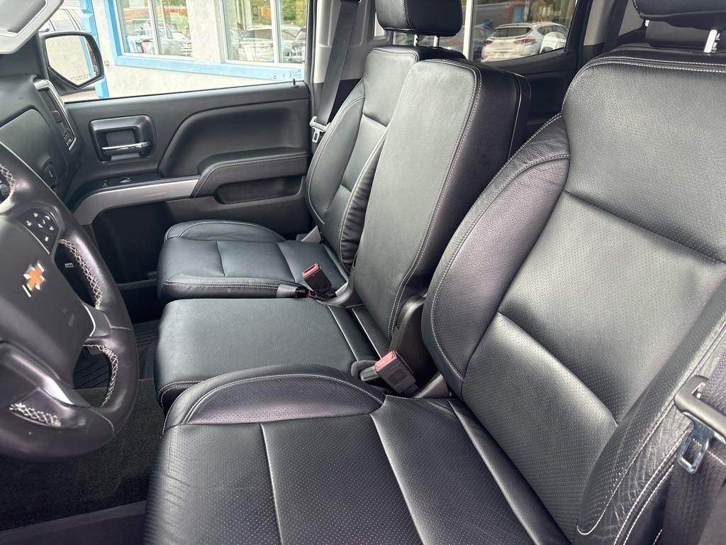 Chevrolet Silverado 1500 4WD Crew Cab 143.5" LT w/2LT 2018