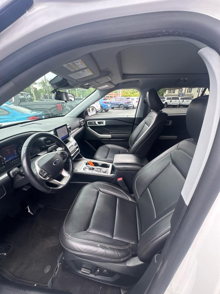 Ford Explorer XLT 4WD 2020
