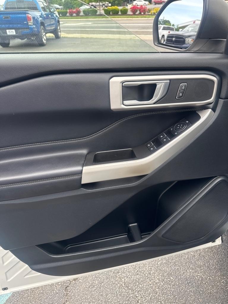 Ford Explorer XLT 4WD 2020