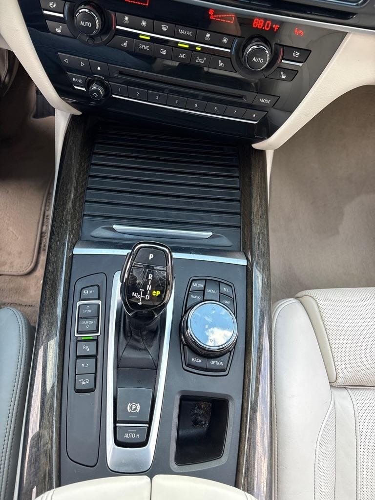 BMW X5 AWD 4dr xDrive50i 2016
