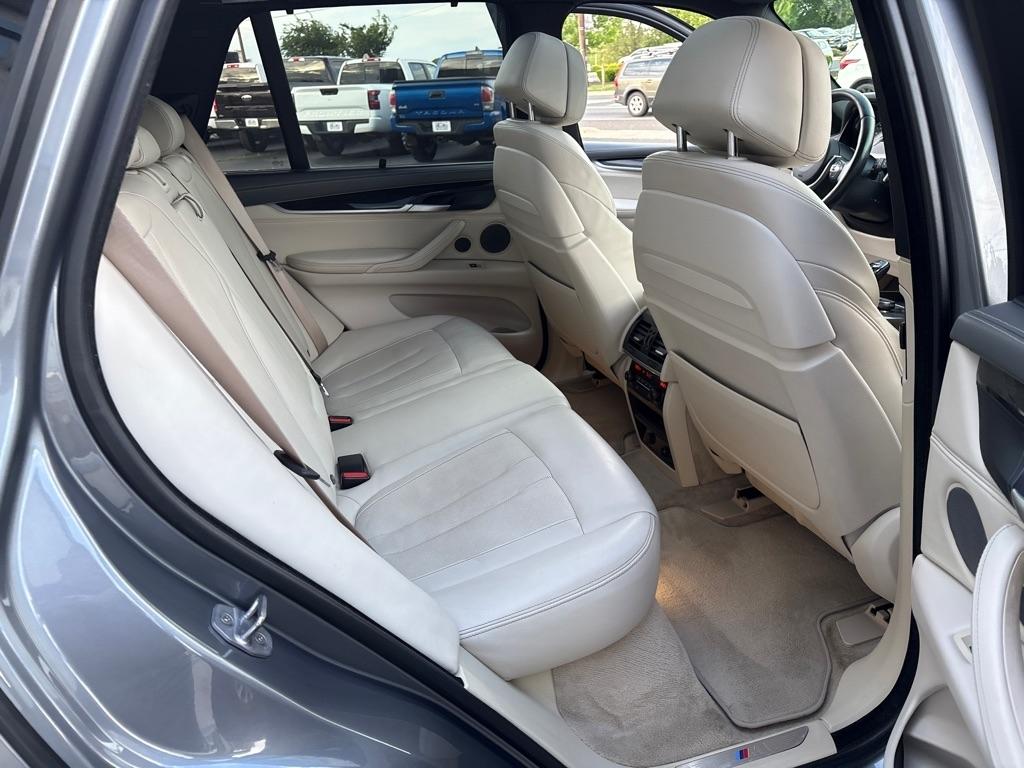 BMW X5 AWD 4dr xDrive50i 2016