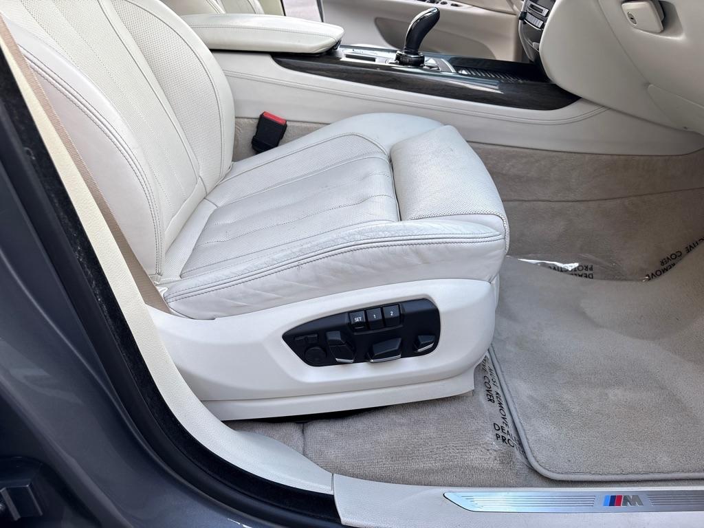 BMW X5 AWD 4dr xDrive50i 2016
