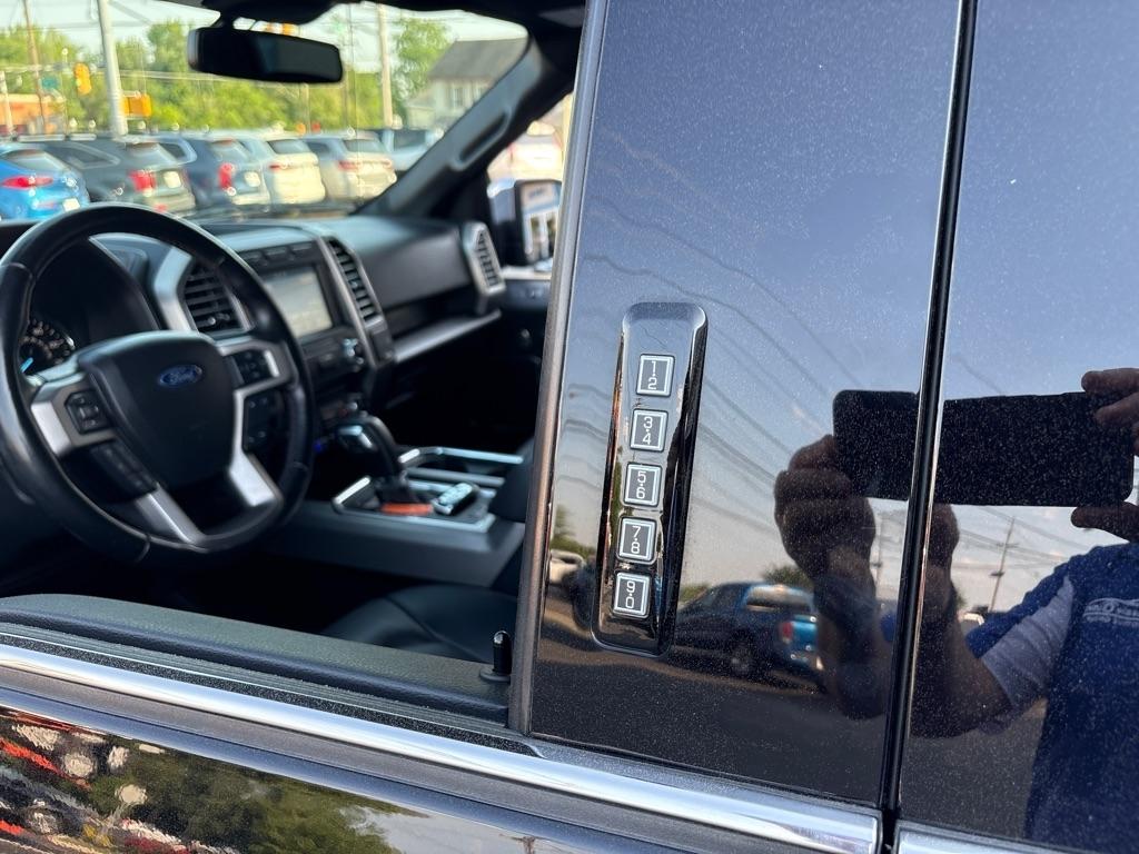 Ford F-150 Lariat SuperCrew 5.5-ft. Bed 4WD 2018