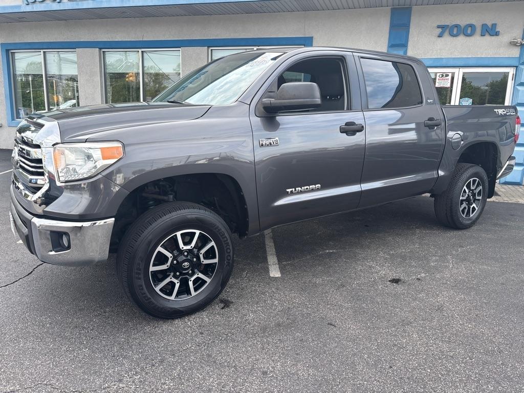 Toyota Tundra 4WD Truck CrewMax 5.7L V8 6-Spd AT SR5 (Natl) 2016