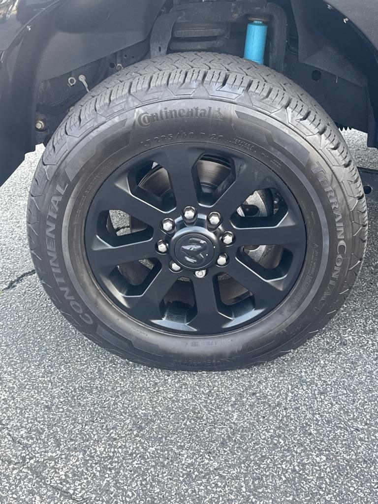 RAM 2500 Laramie 4x4 Mega Cab 6'4" Box 2022