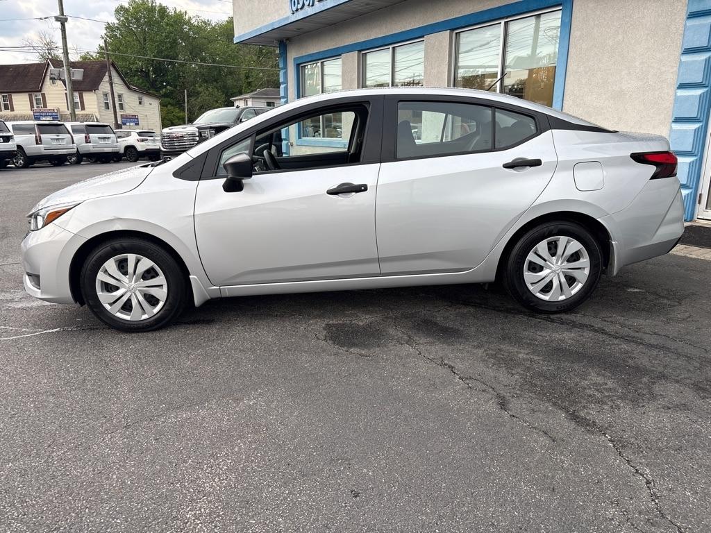 Nissan Versa S CVT 2024