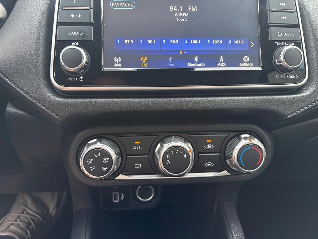 Nissan Versa S CVT 2024