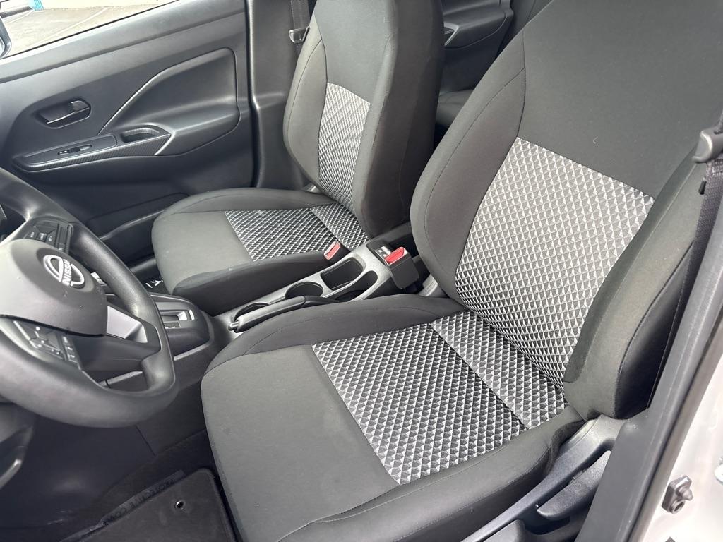 Nissan Versa S CVT 2024