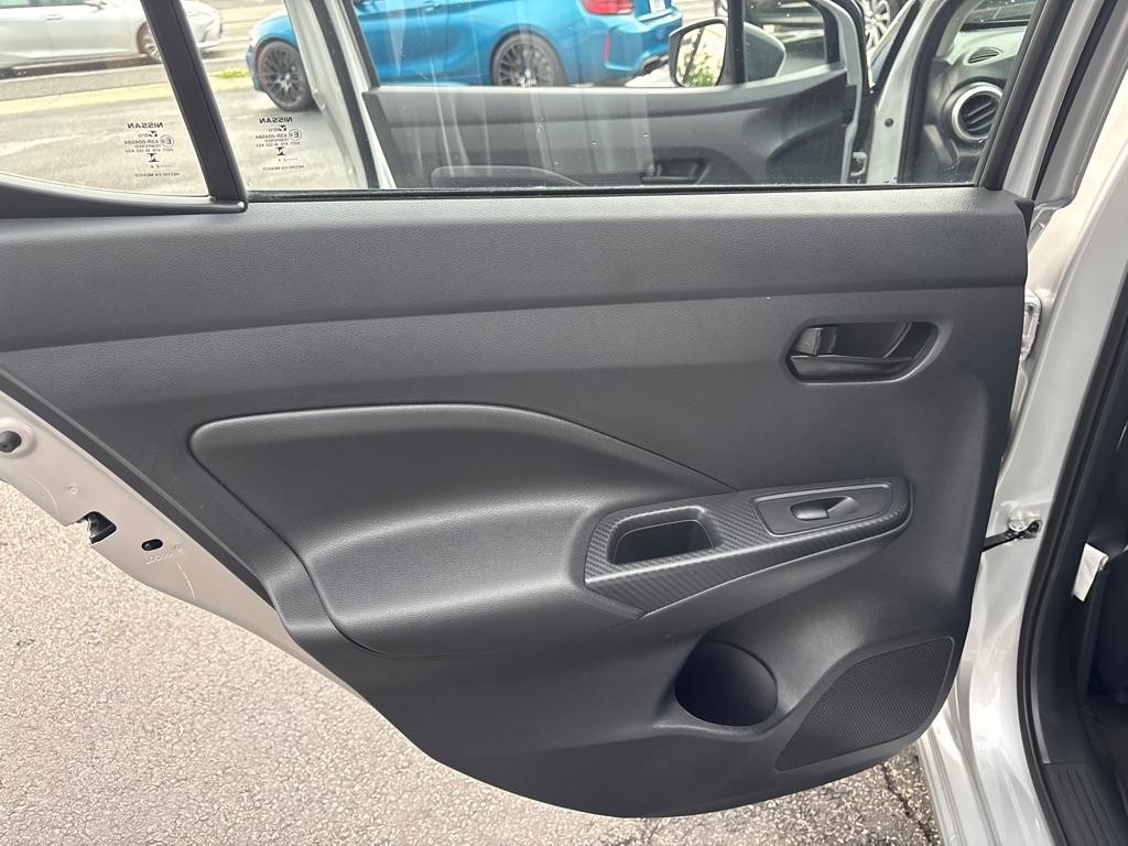 Nissan Versa S CVT 2024