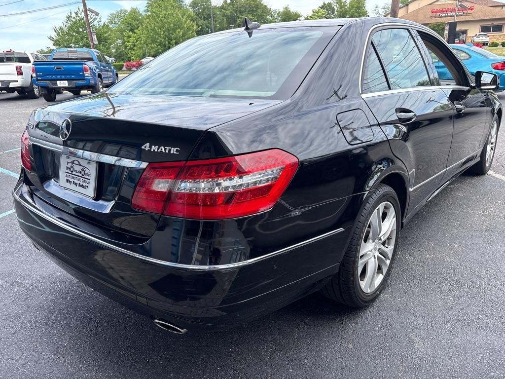 Mercedes-Benz E-Class 4dr Sdn E 350 Luxury 4MATIC 2010