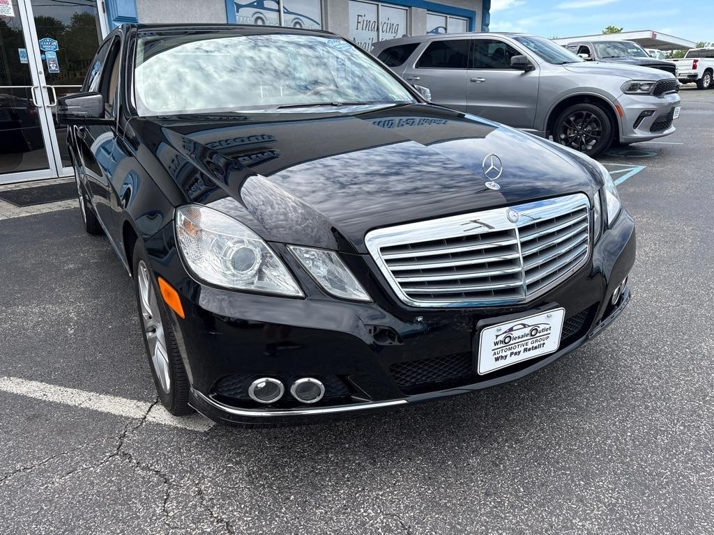 Mercedes-Benz E-Class 4dr Sdn E 350 Luxury 4MATIC 2010