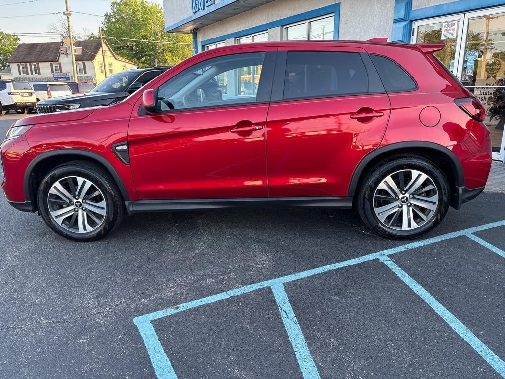Mitsubishi Outlander Sport ES 2.0 CVT 2021