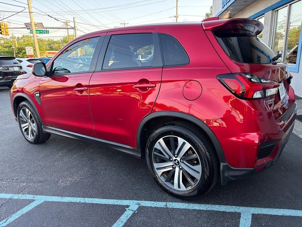 Mitsubishi Outlander Sport ES 2.0 CVT 2021