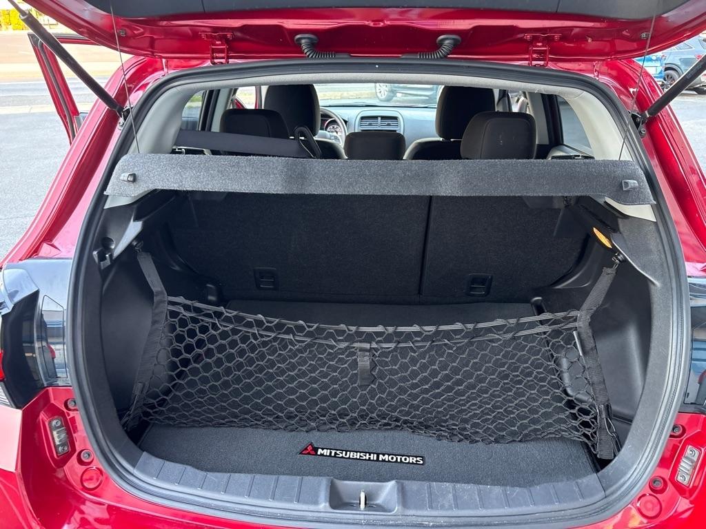 Mitsubishi Outlander Sport ES 2.0 CVT 2021