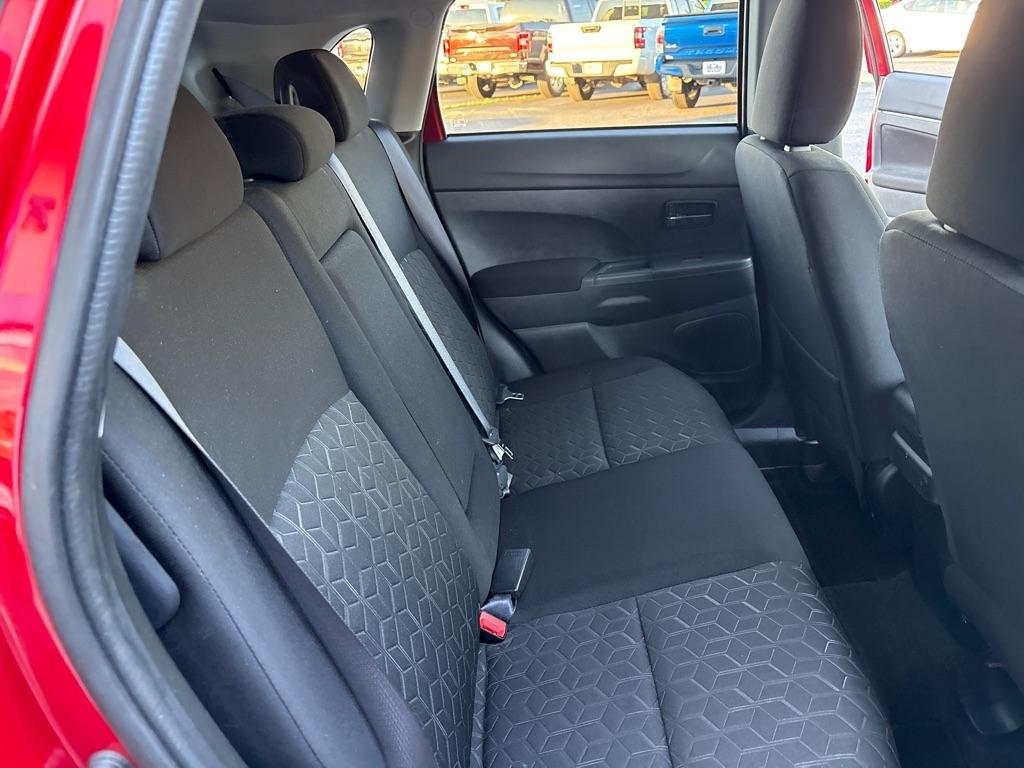 Mitsubishi Outlander Sport ES 2.0 CVT 2021