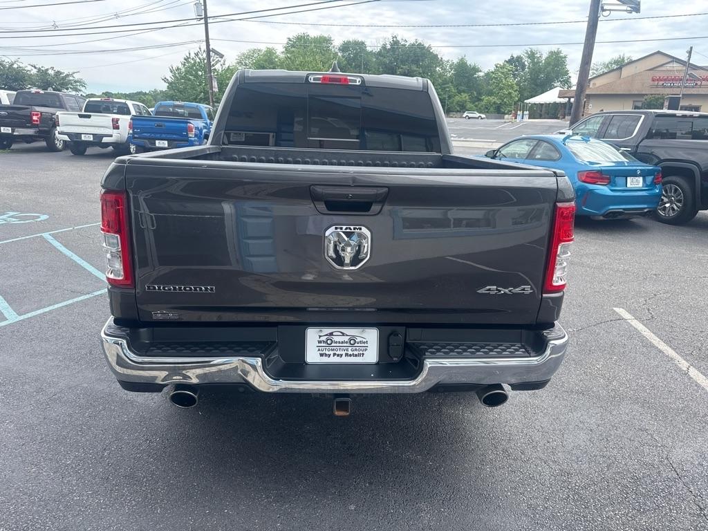 RAM 1500 Big Horn 4x4 Crew Cab 5'7" Box 2021