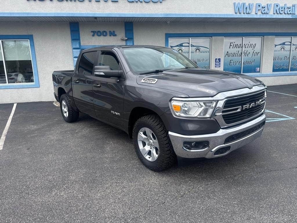 RAM 1500 Big Horn 4x4 Crew Cab 5'7" Box 2021