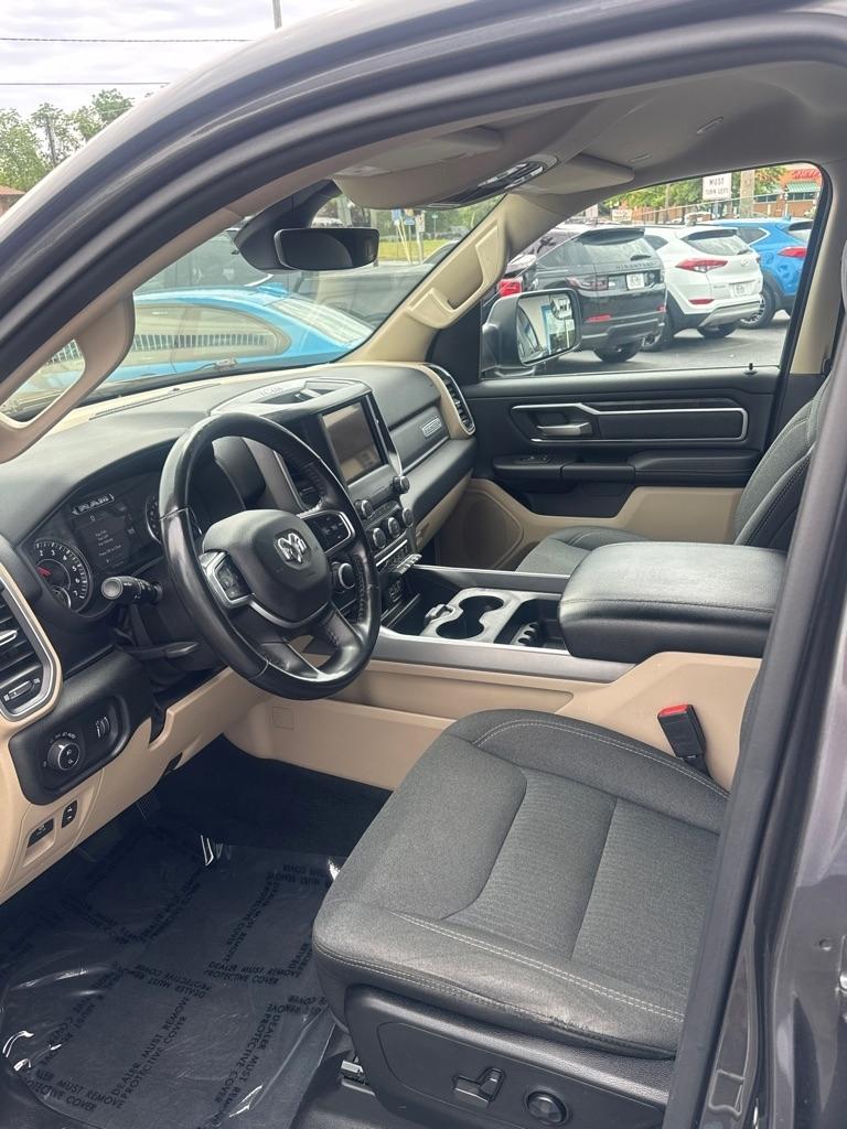 RAM 1500 Big Horn 4x4 Crew Cab 5'7" Box 2021