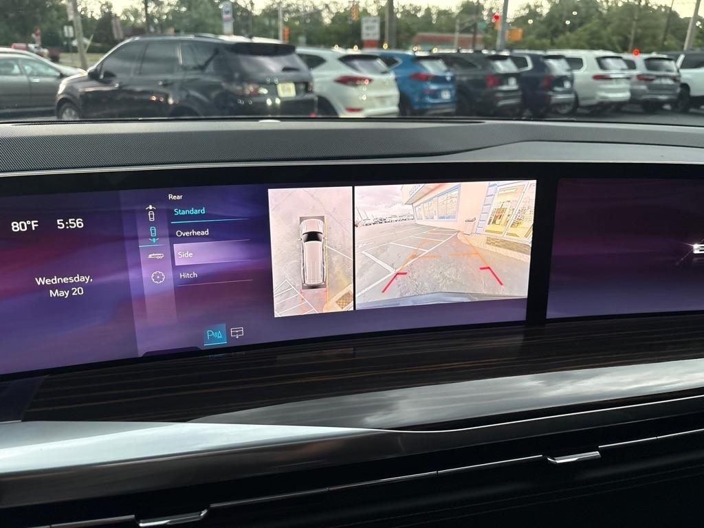 Cadillac Escalade ESV 4WD 4dr Premium Luxury 2025