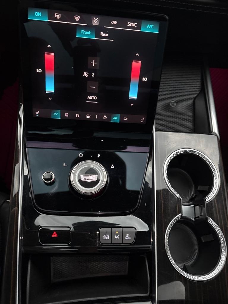 Cadillac Escalade ESV 4WD 4dr Premium Luxury 2025