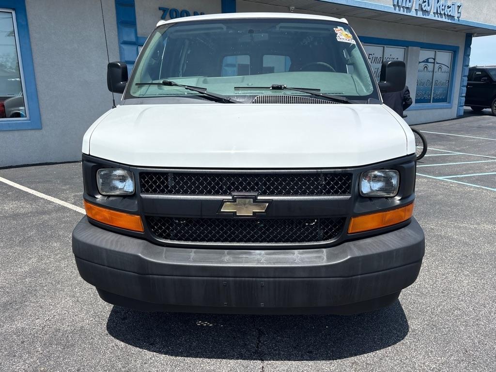 Chevrolet Express Cargo Van RWD 3500 135" 2017