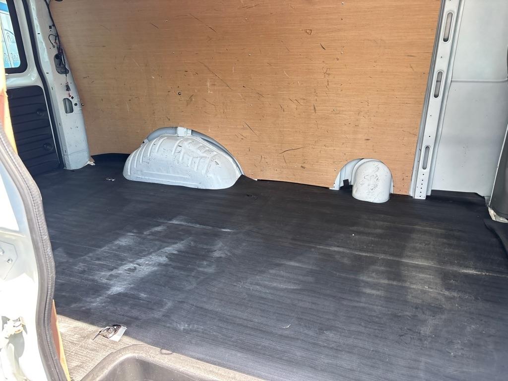 Chevrolet Express Cargo Van RWD 3500 135" 2017