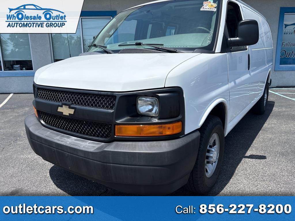 Chevrolet Express Cargo Van RWD 3500 135" 2017